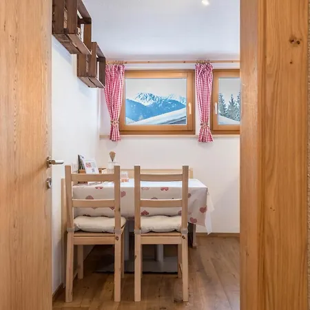 Apartment Mountainfarm Innertrein Joechl Cadipietra